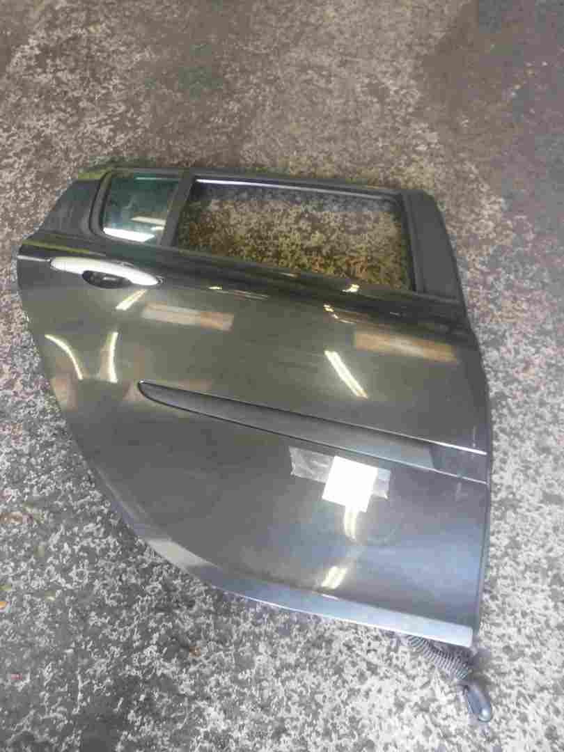 Renault Clio MK3 2005-2012 Drivers OSR Rear Door Grey TEB66