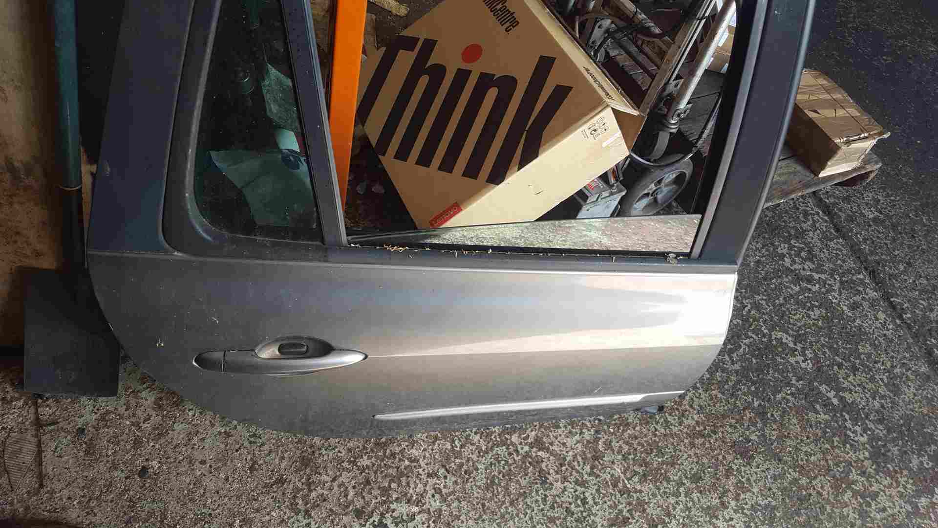 Renault Clio MK3 2005-2012 Drivers OSR Rear Door Grey Tekng Estate 