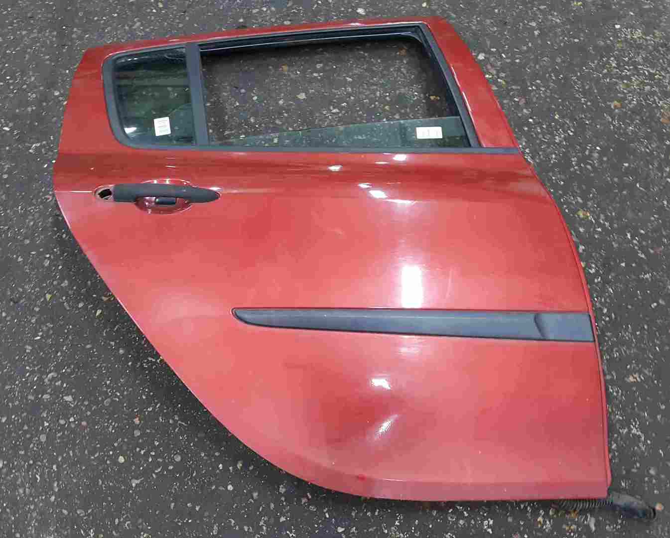 Renault Clio MK3 2005-2012 Drivers OSR Rear Door Red TEB76