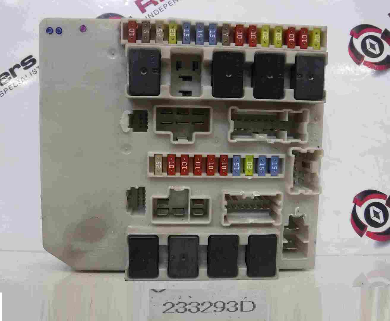 Renault Clio MK3 + Modus 2005-2012 Engine Fuse Box UPC Unit 233293
