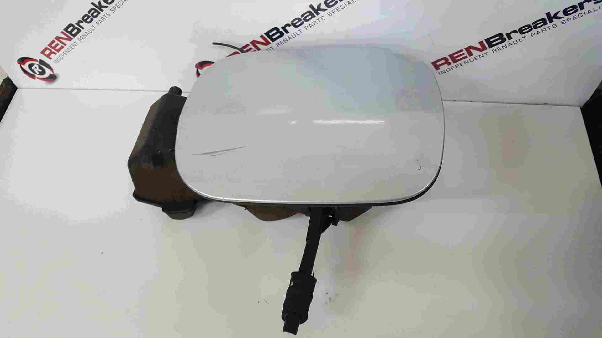 Thumb 3 Renault Clio MK3 2005-2012 Fuel Flap Cover Silver TED69 + Hinges 8200383466