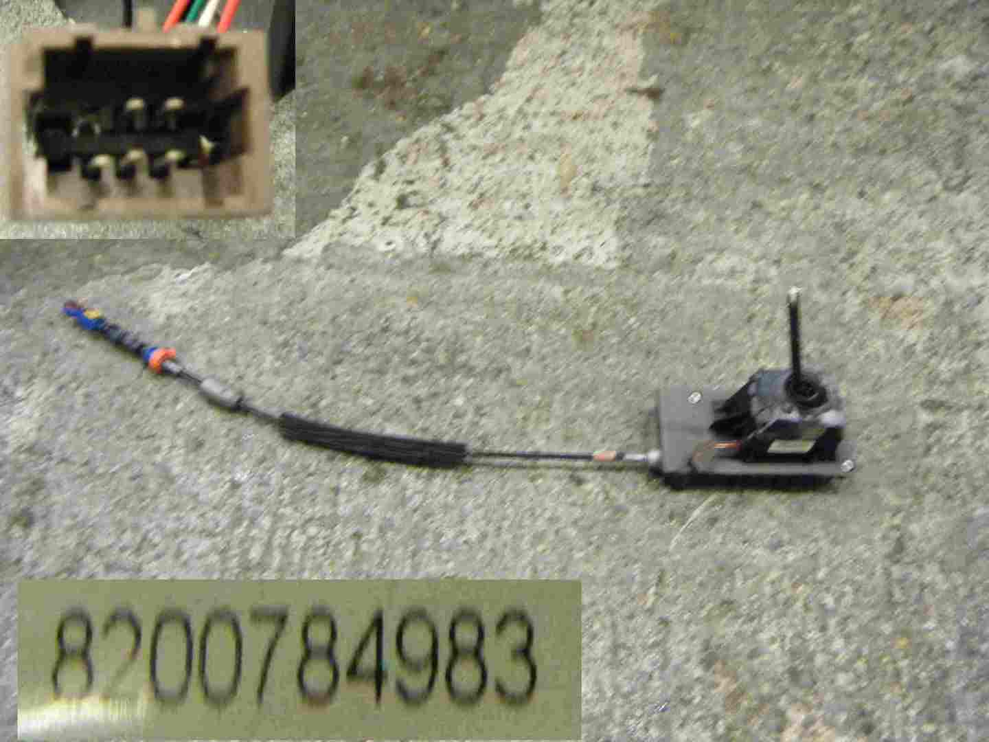 Renault Clio MK3 2005-2012 Gear Stick selector Cables Automatic