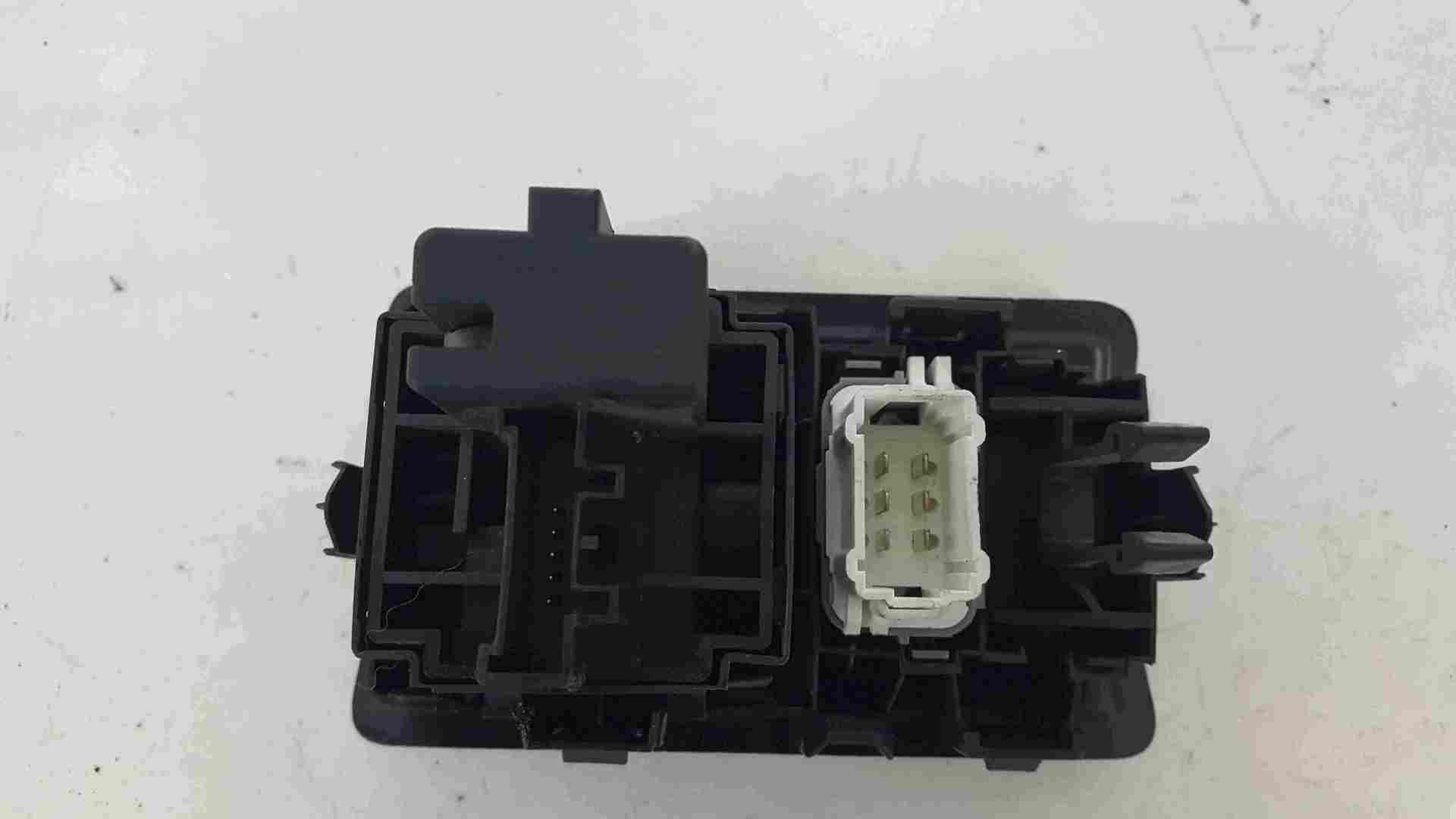 Renault Clio MK3 2005-2012 Headlight Adjuster Cruise Control Switch