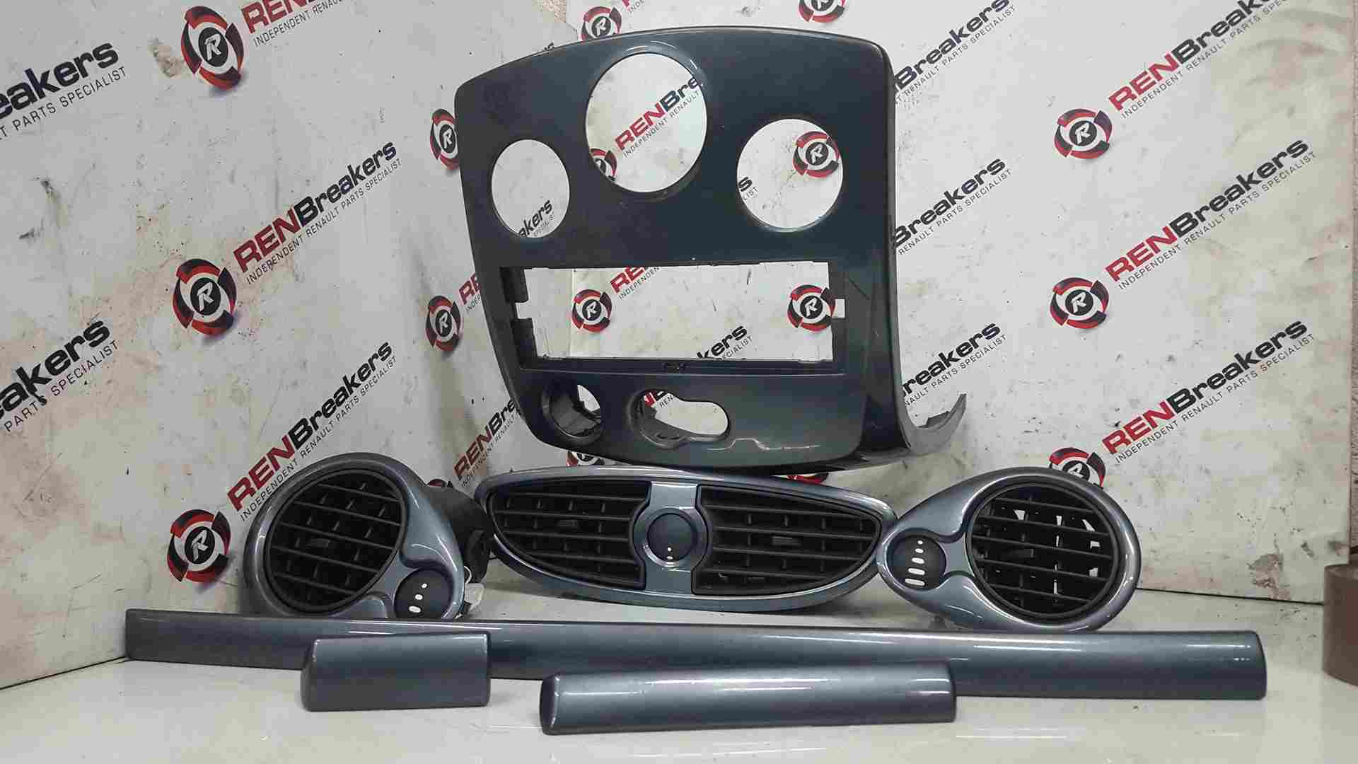 Renault Clio MK3 2005-2012 Heater Vents SET Gloss Grey
