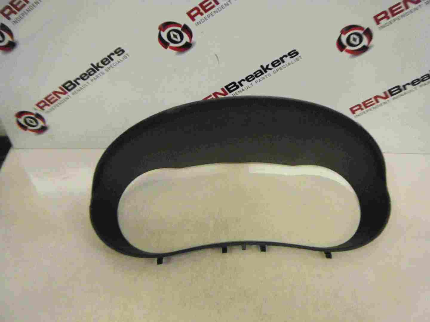 Renault Clio MK3 2005-2012 Instrument Panel Clocks Surround Trim 8200407749