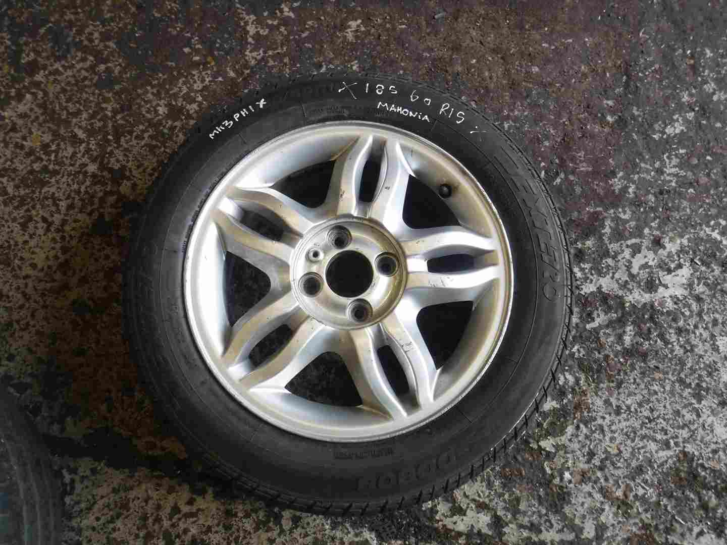 Renault Clio MK3 2005-2012 Mahonia Alloy Wheel 15inch 4/5 8200317802