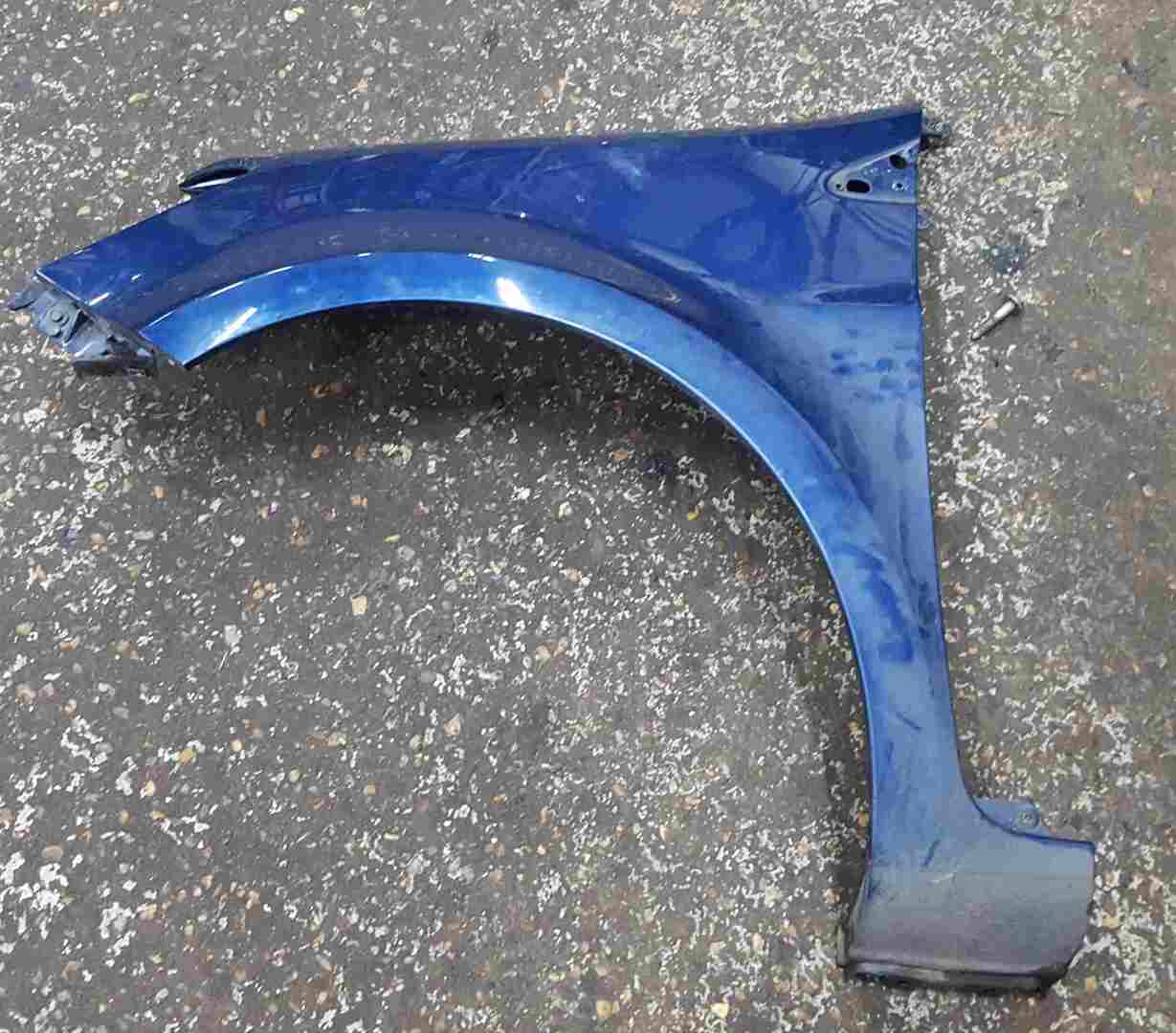 Renault Clio MK3 2005-2012 Passenger NS Wing Blue 432 195