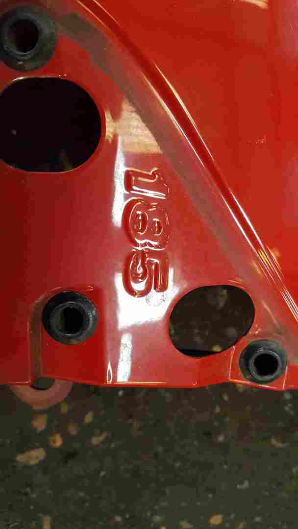 Thumb 2 Renault Clio MK3 2005-2012 Passenger NS Wing Red TED75 185