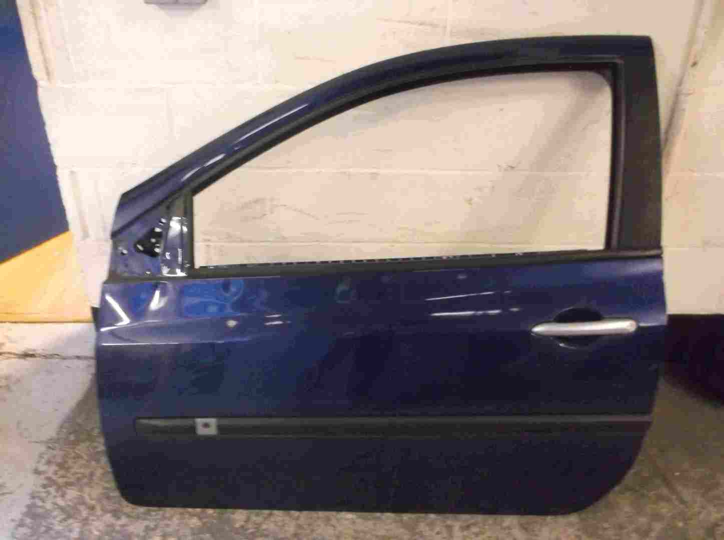 Renault Clio MK3 2005-2012 Passenger NSF Door Blue MV432 3door