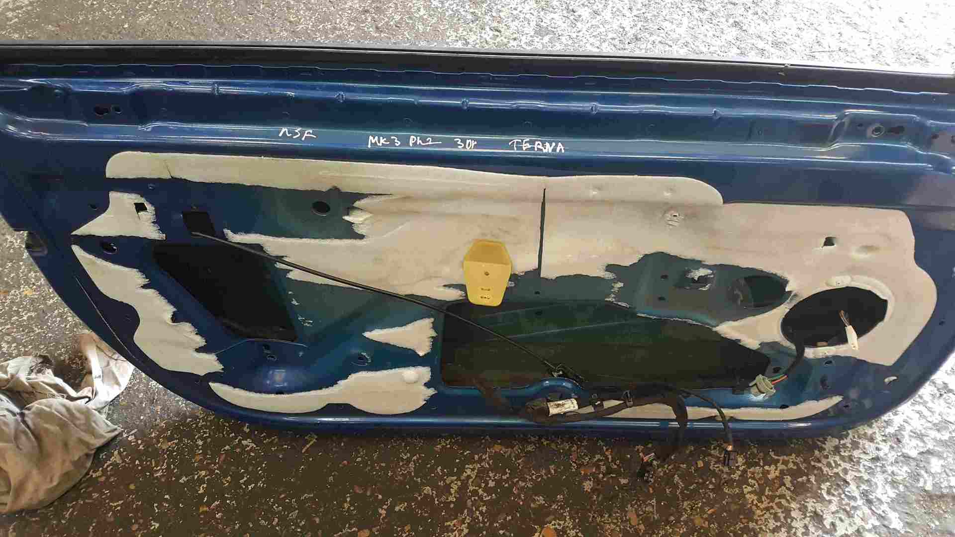 Thumb 2 Renault Clio MK3 2005-2012 Passenger NSF Front Door Blue TERNA 3dr