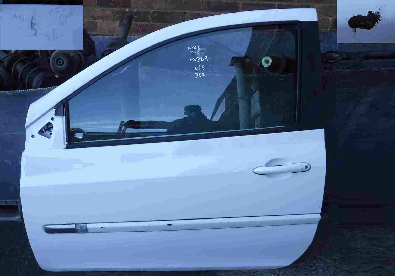Renault Clio MK3 2005-2012 Passenger NSF Front Door White OV369 3dr