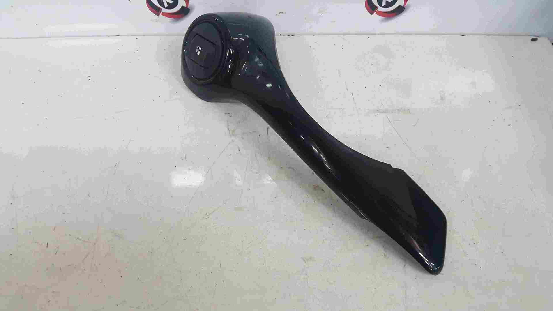 Renault Clio MK3 2005-2012 Passenger NSF Front Grab Handle Switch Gloss Black