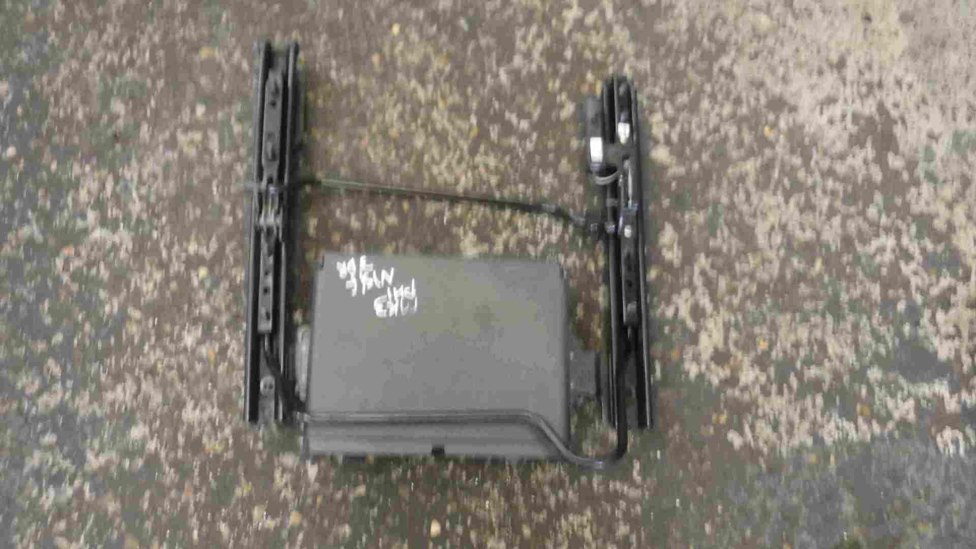 Renault Clio MK3 2005-2012 Passenger NSF Front Seat Runner 3dr