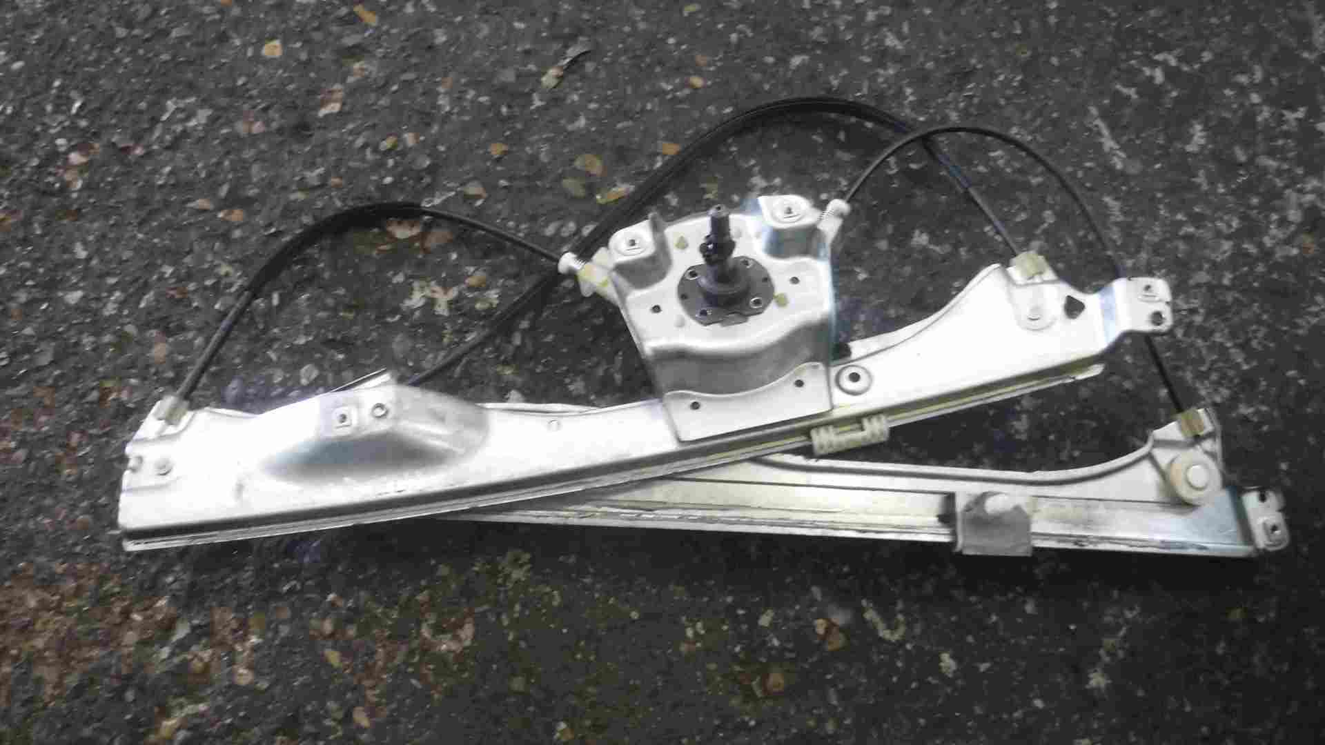 Renault Clio MK3 2005-2012 Passenger NSF Front Window Motor Regulator 5dr Manual