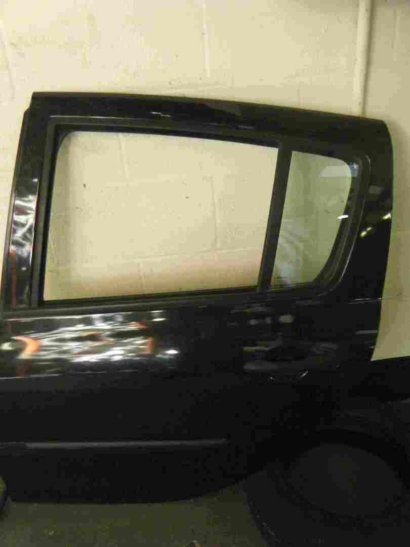 Renault Clio MK3 2005-2012 Passenger NSR Rear Black 676 Door 5dr