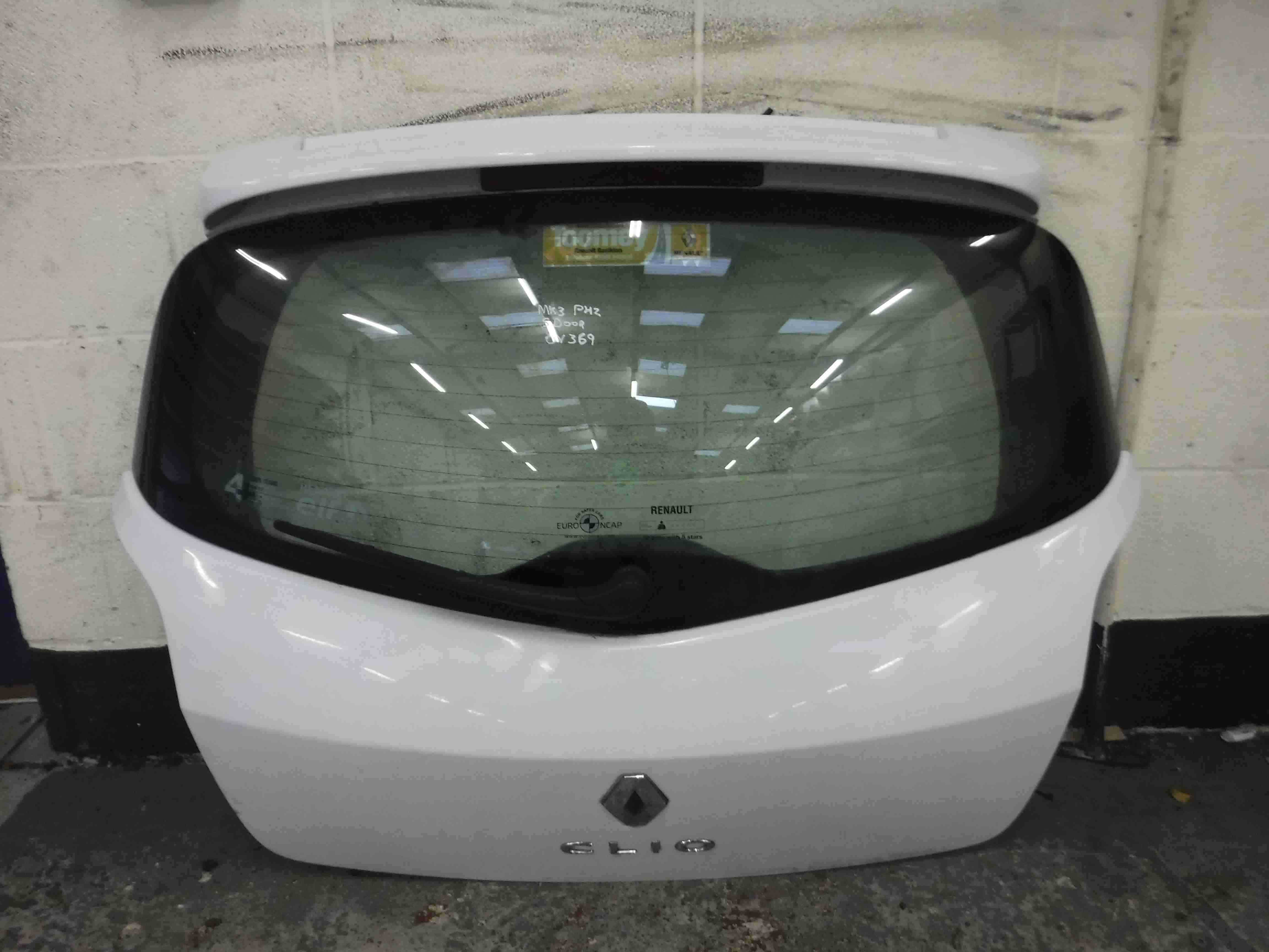 Renault Clio MK3 2005-2012 Rear Boot Tailgate White OV369 .