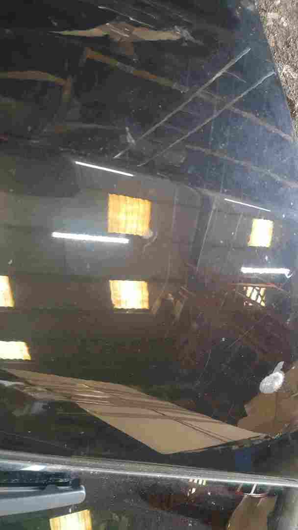 Renault Clio MK3 2005-2012 Rear Tailgate Boot Black 676 Tinted