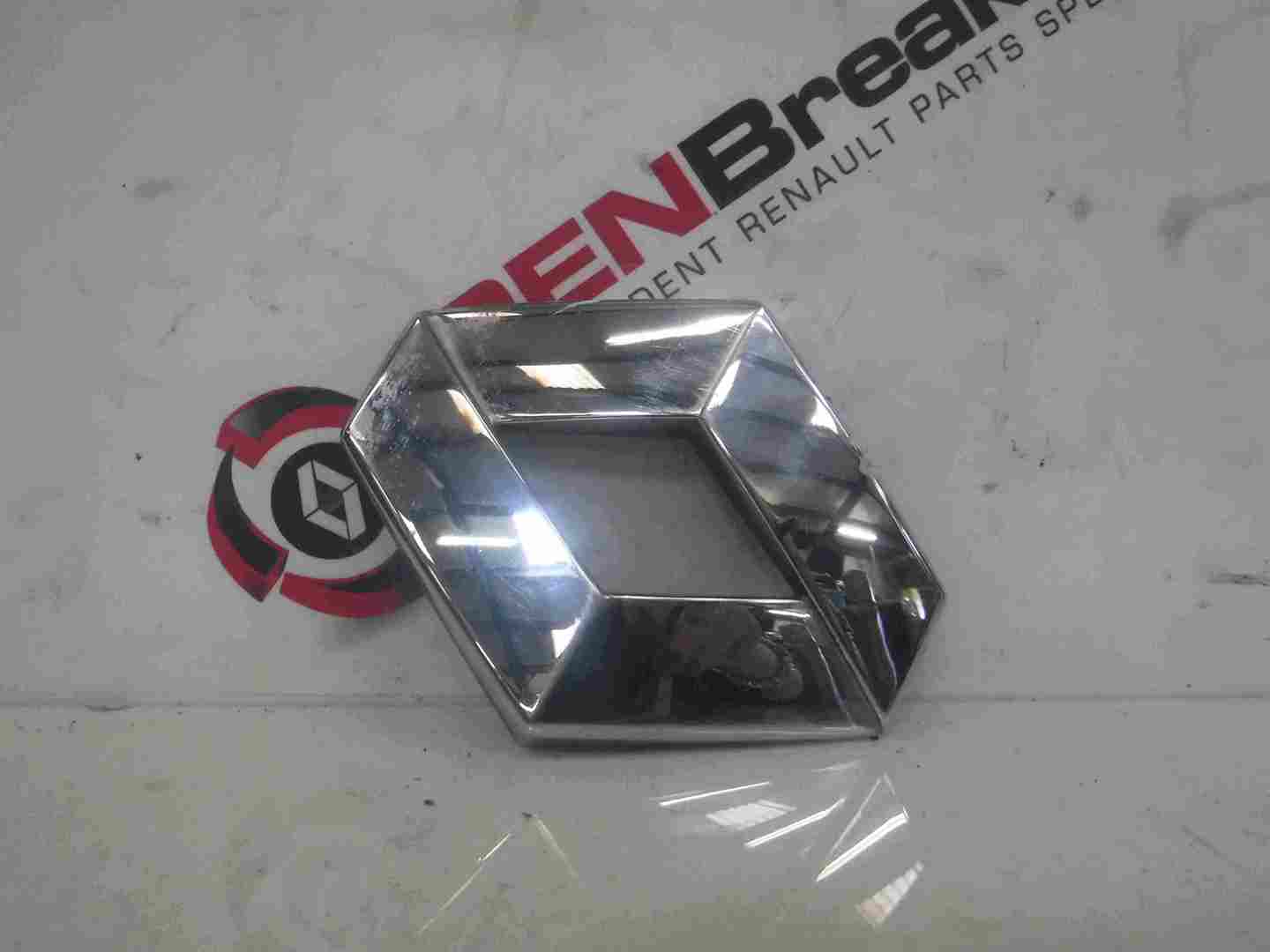 Renault Clio MK3 2005-2012 Rear Tailgate Boot Diamond Badge 8200469132