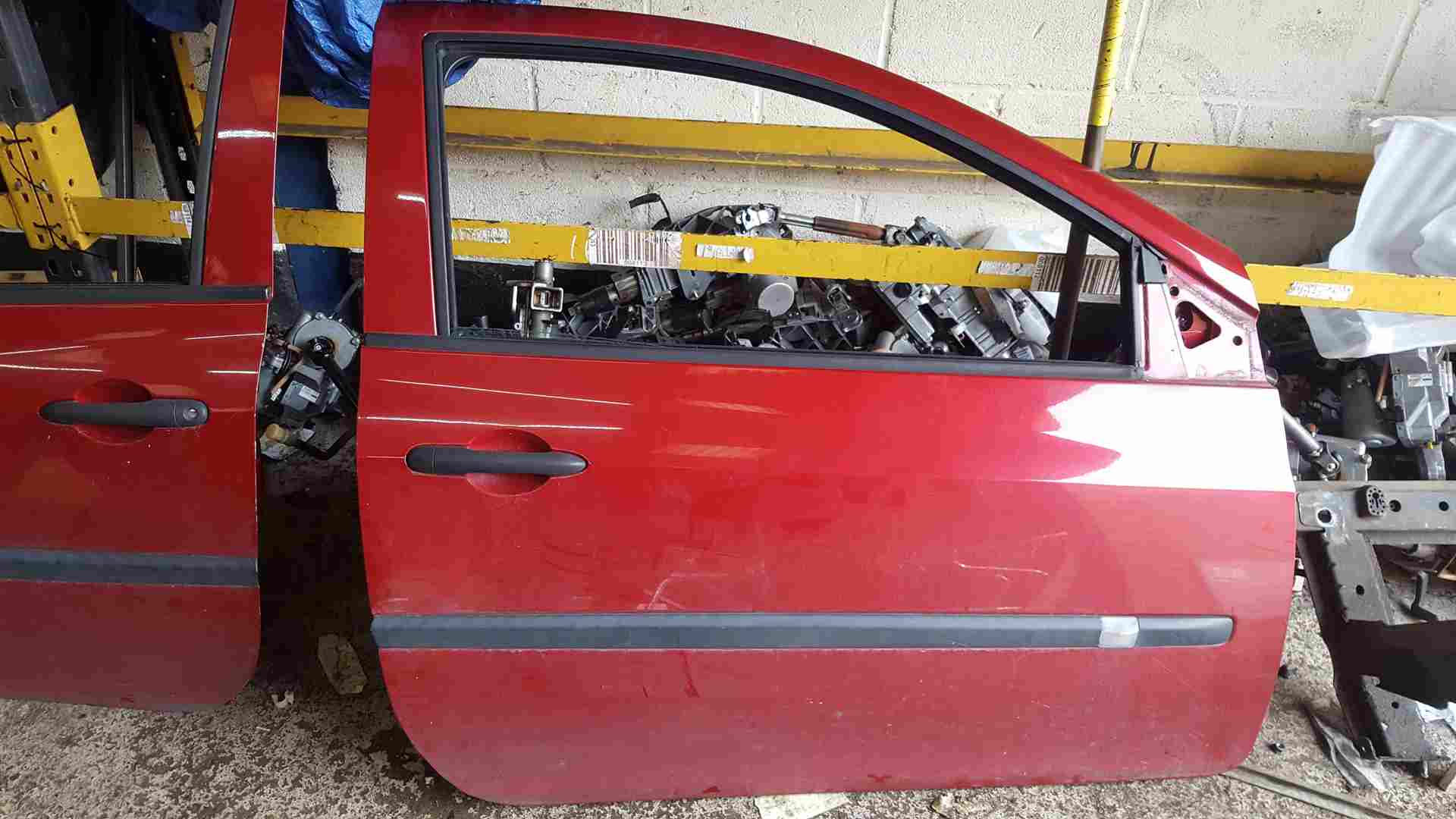Thumb 6 Renault Clio MK3 2005-2012 RED Tennj Drivers OSF Front Door 3Dr 