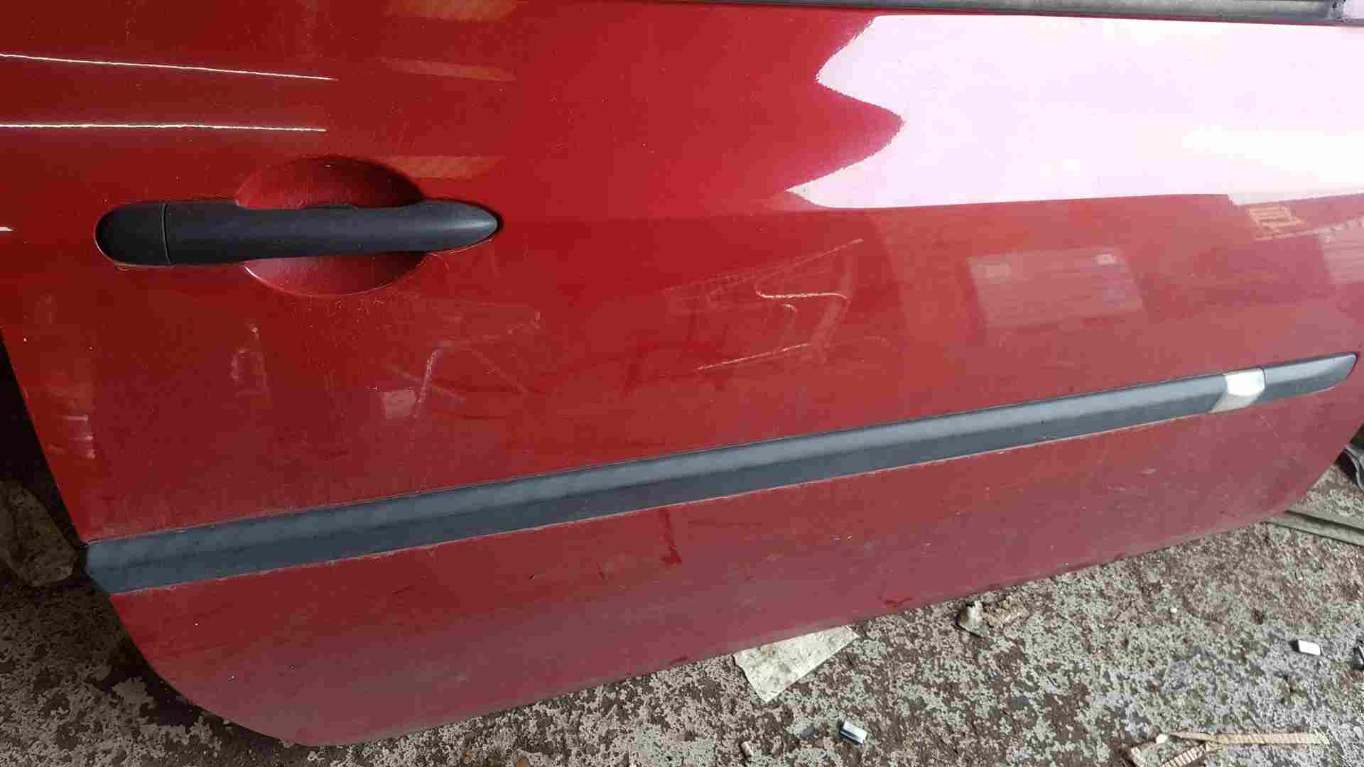 Thumb 5 Renault Clio MK3 2005-2012 RED Tennj Drivers OSF Front Door 3Dr 