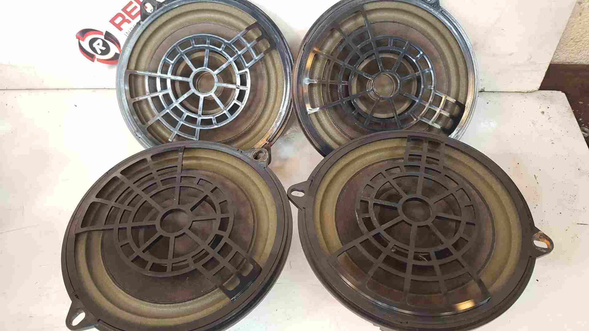 Thumb 5 Renault Clio MK3 2005-2012 Speaker SET Blaupunkt Geniuine Part x4 281447447R