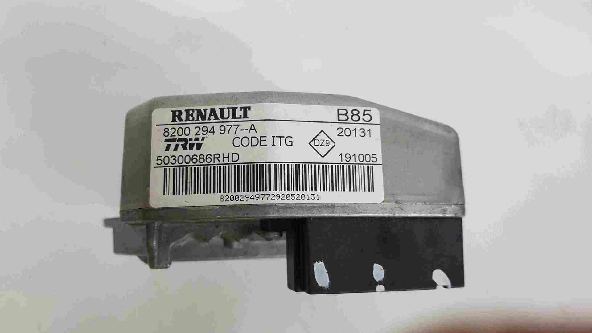 Thumb 3 Renault Clio MK3 2005-2012 Steering Column ECU 8200294977