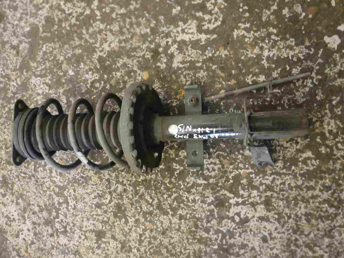 Renault Clio MK3 2009-2012 1.2 16v Passenger NSF Front Strut Shock Suspension