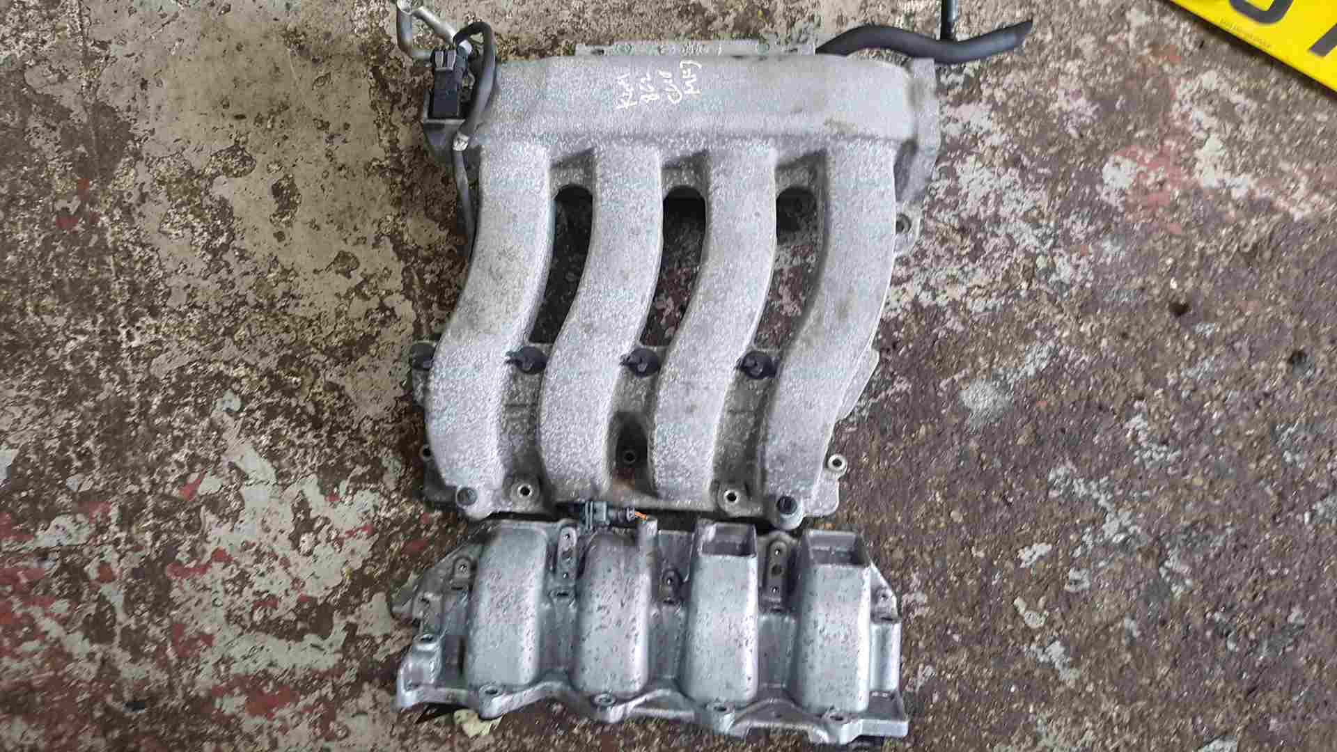 Renault Clio MK3 2009-2012 1.6 16V Inlet Manifold Mani K4m 862 8200699284