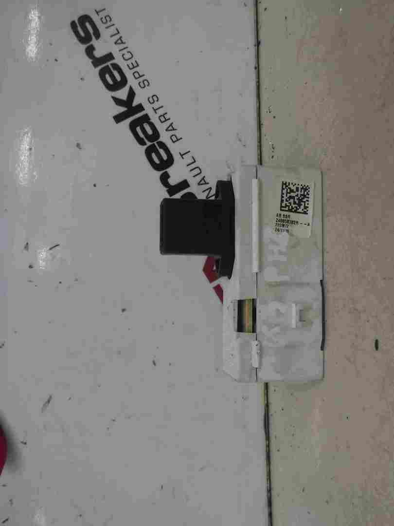 Renault Clio MK3 2009-2012 Display Navigation Warning Light