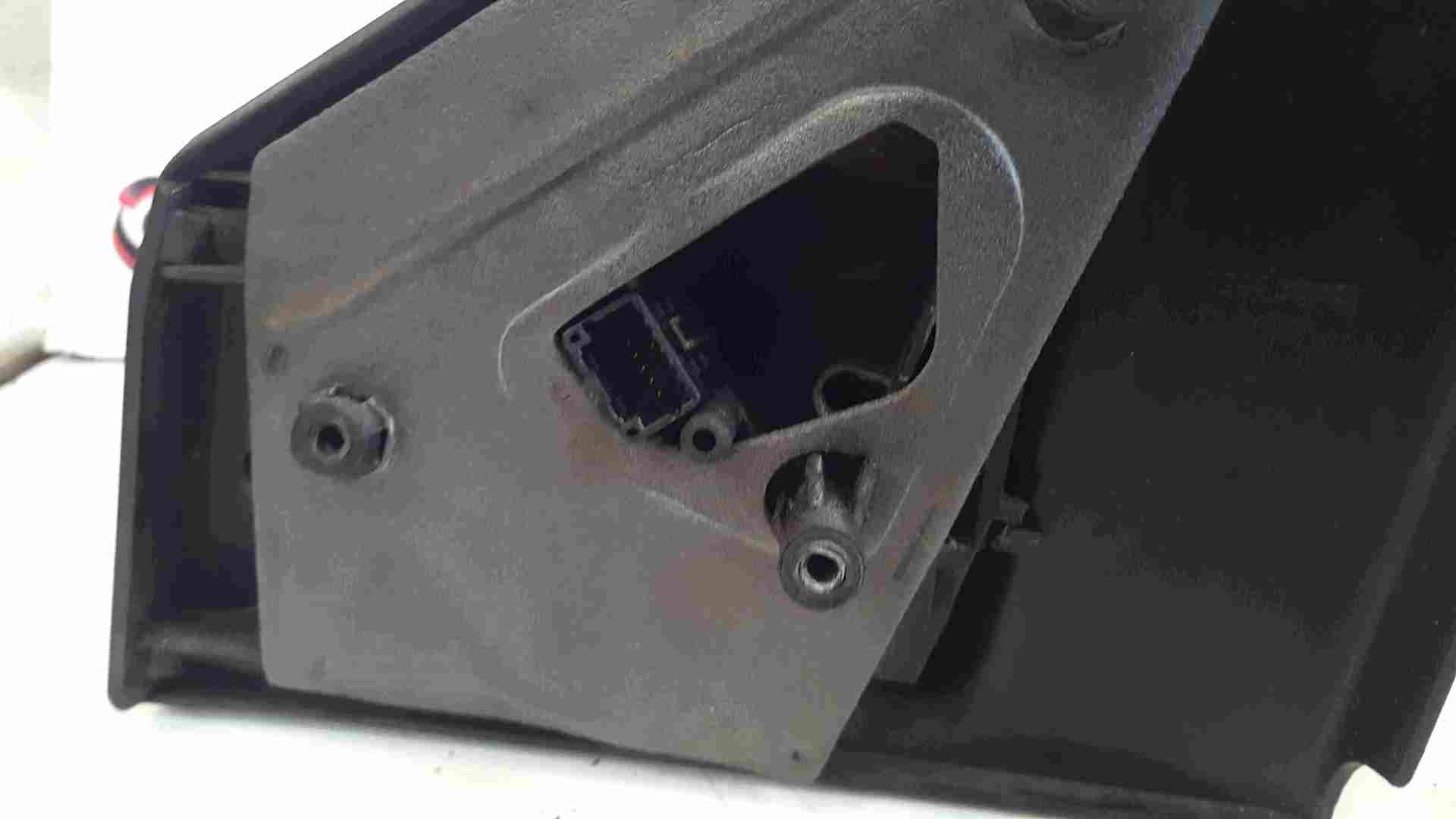 Thumb 2 Renault Clio MK3 2009-2012 Drivers OS Wing Mirror Silver