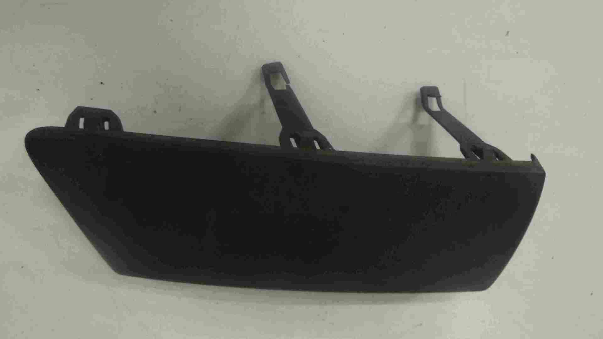 Renault Clio MK3 2009-2012 Drivers OSF Front Bumper Trim Moulding 620742287R