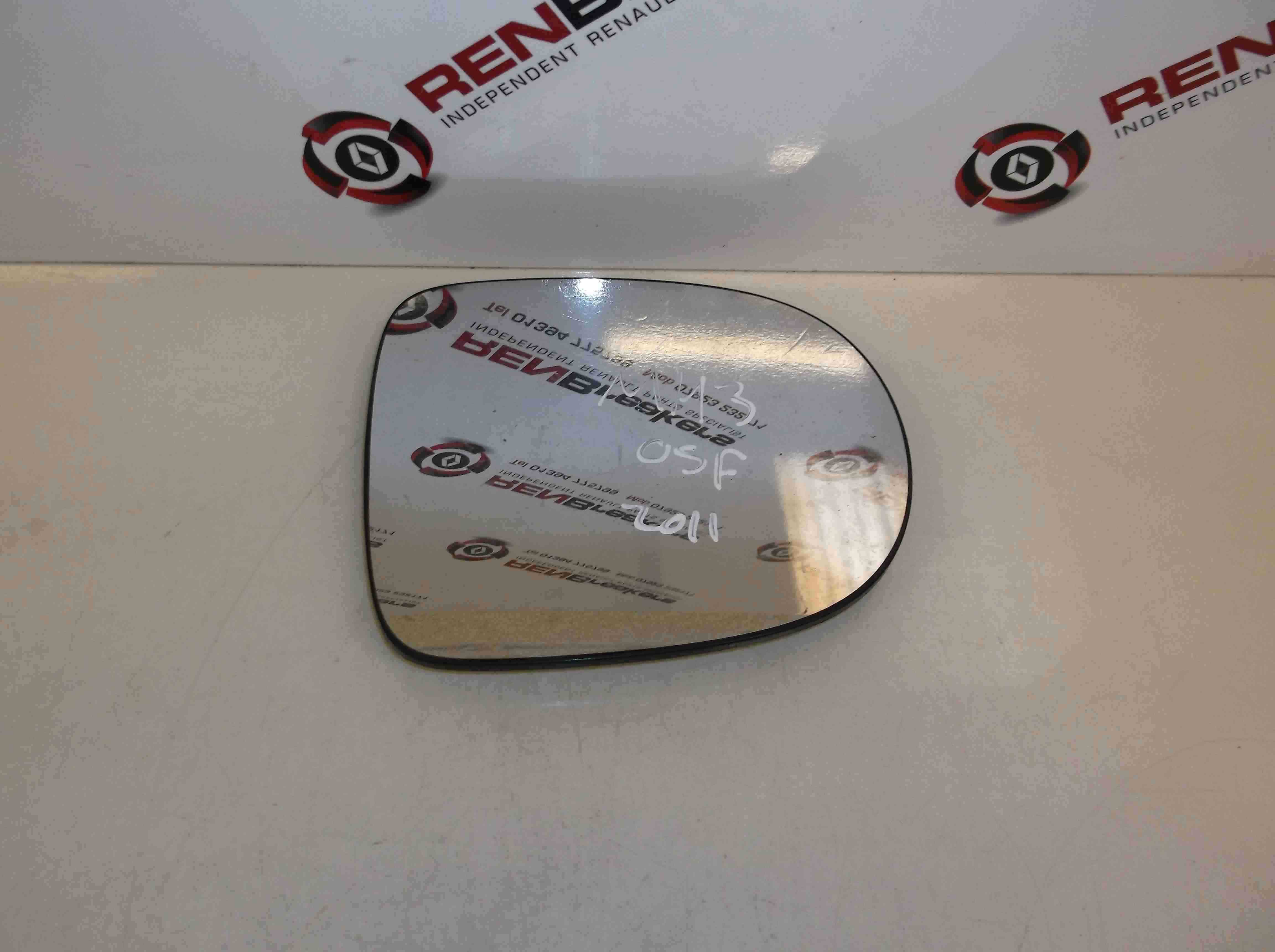 Renault Clio MK3 ph2 2009-2012 Facelift Drivers OSF Front Wing Mirror Glass
