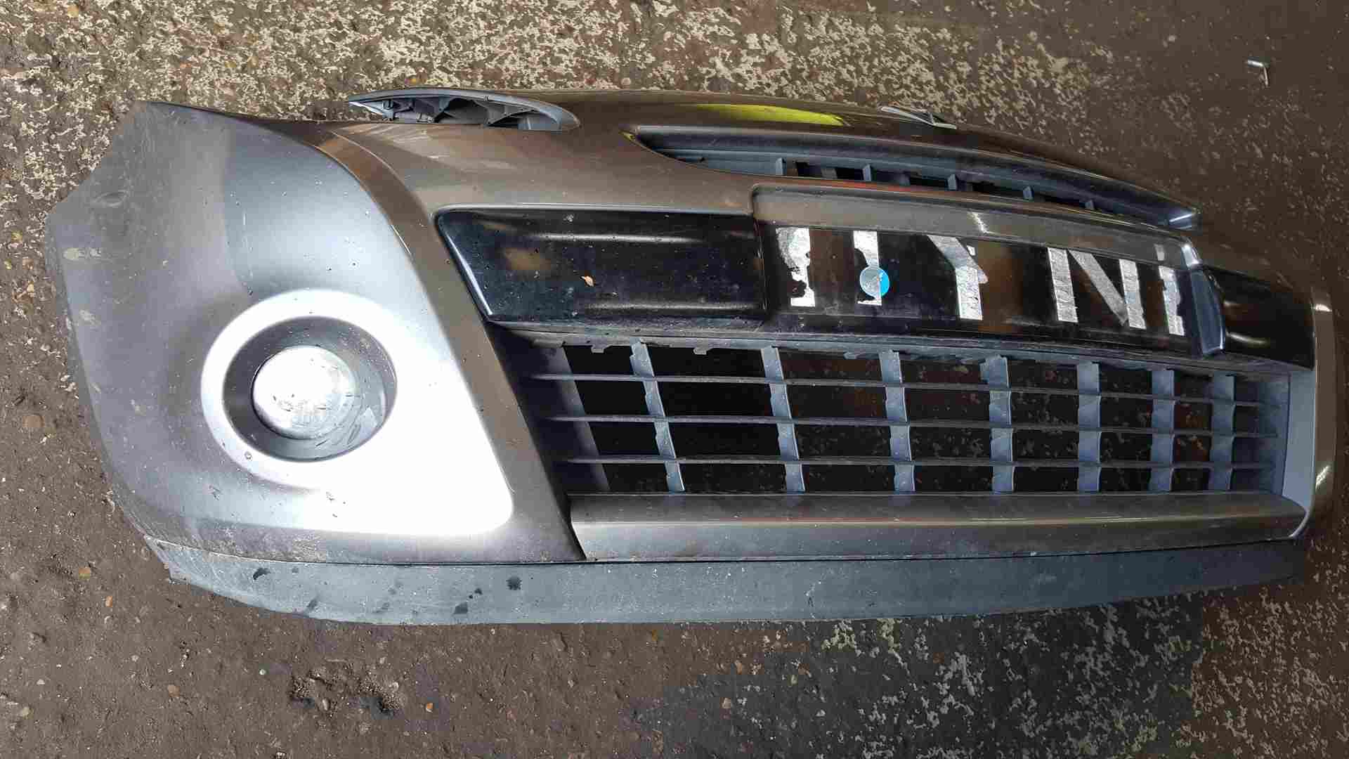 Thumb 4 Renault Clio MK3 2009-2012 Front Bumper Grey 195 Tekng