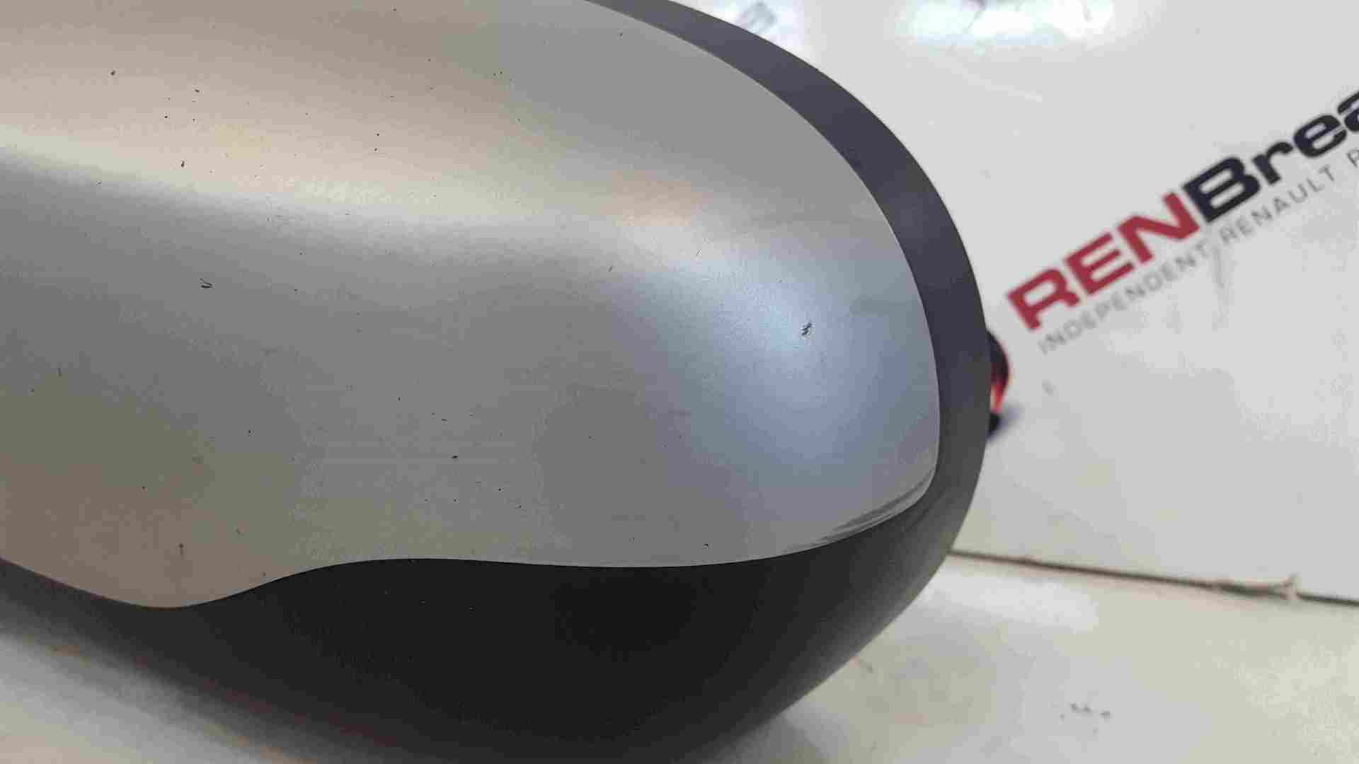 Thumb 3 Renault Clio MK3 2009-2012 Passenger NS Wing Mirror Silver