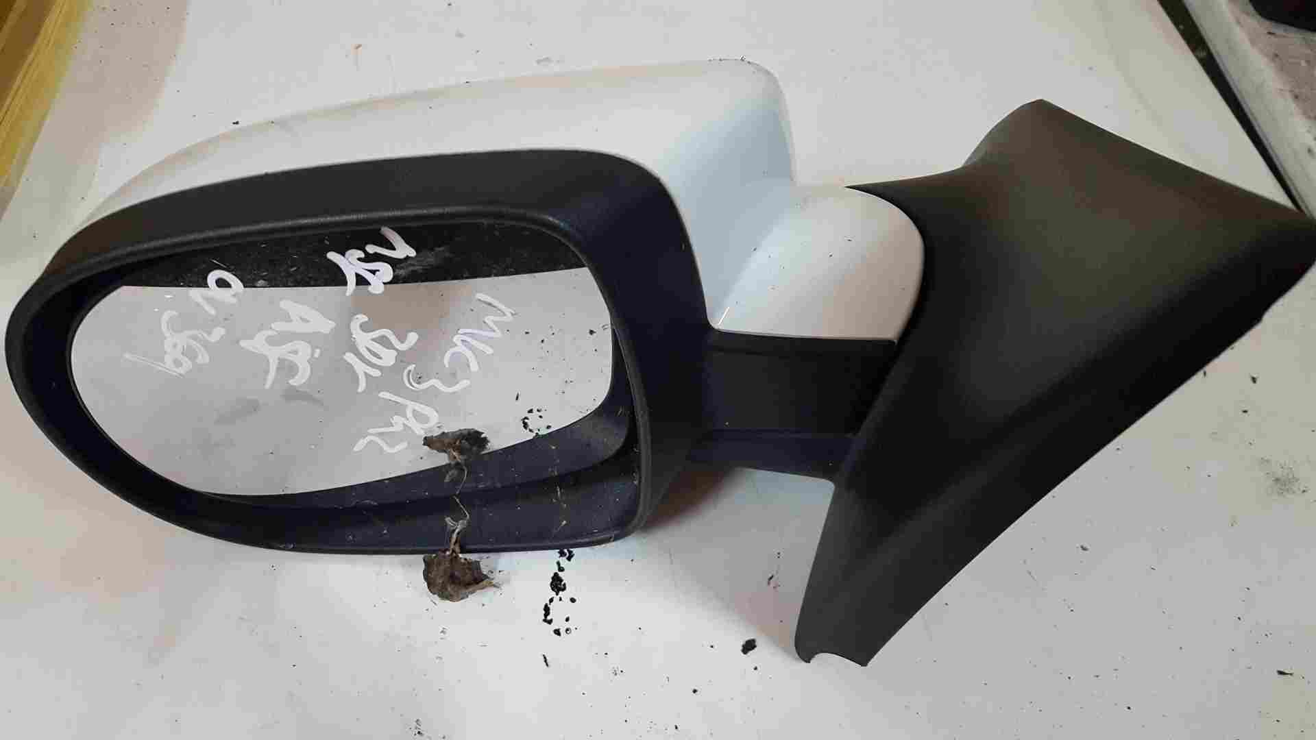 Thumb 2 Renault Clio MK3 2009-2012 Passenger Ns Wing Mirror White Ov369