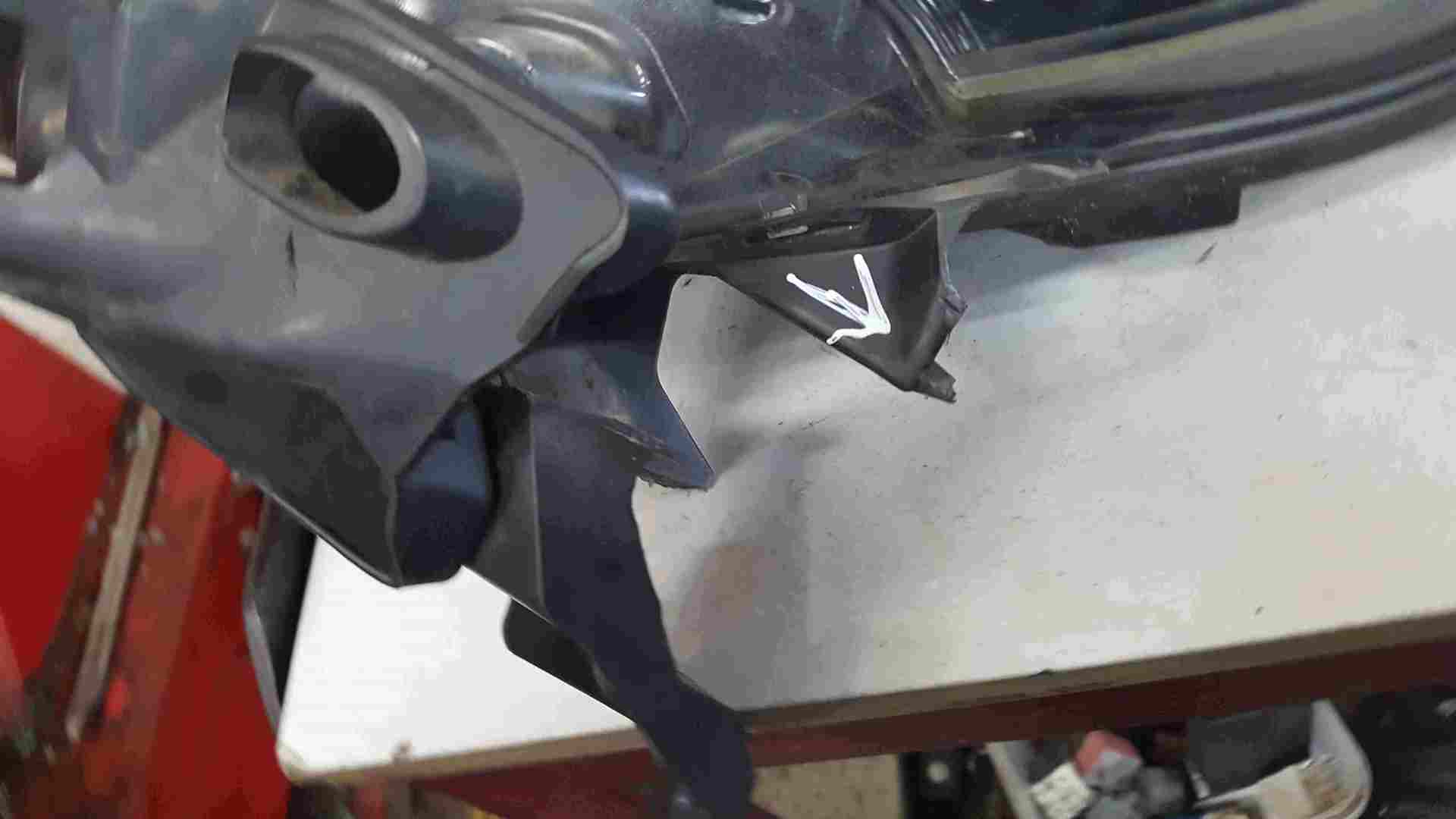 Thumb 3 Renault Clio MK3 2009-2012 Passenger NSF Front Headlight Black Backing FACELIFT