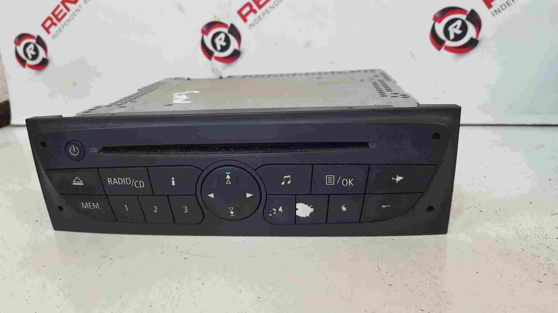 Renault Clio MK3 2009-2012 Radio Cd Player Sat Nav 281150038R