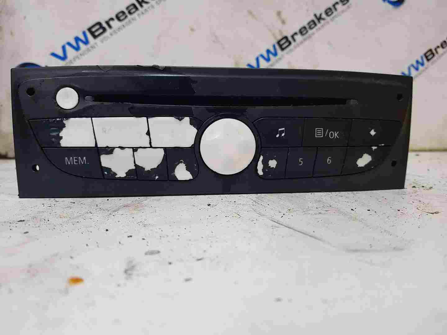 Renault Clio MK3 2009-2012 Radio Stereo Cd Player 281150038R
