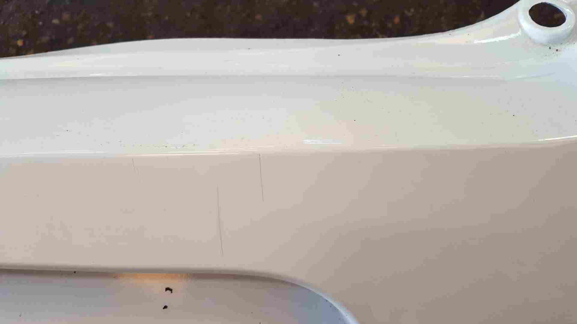 Thumb 8 Renault Clio MK3 2009-2012 Rear Bumper White Ov369