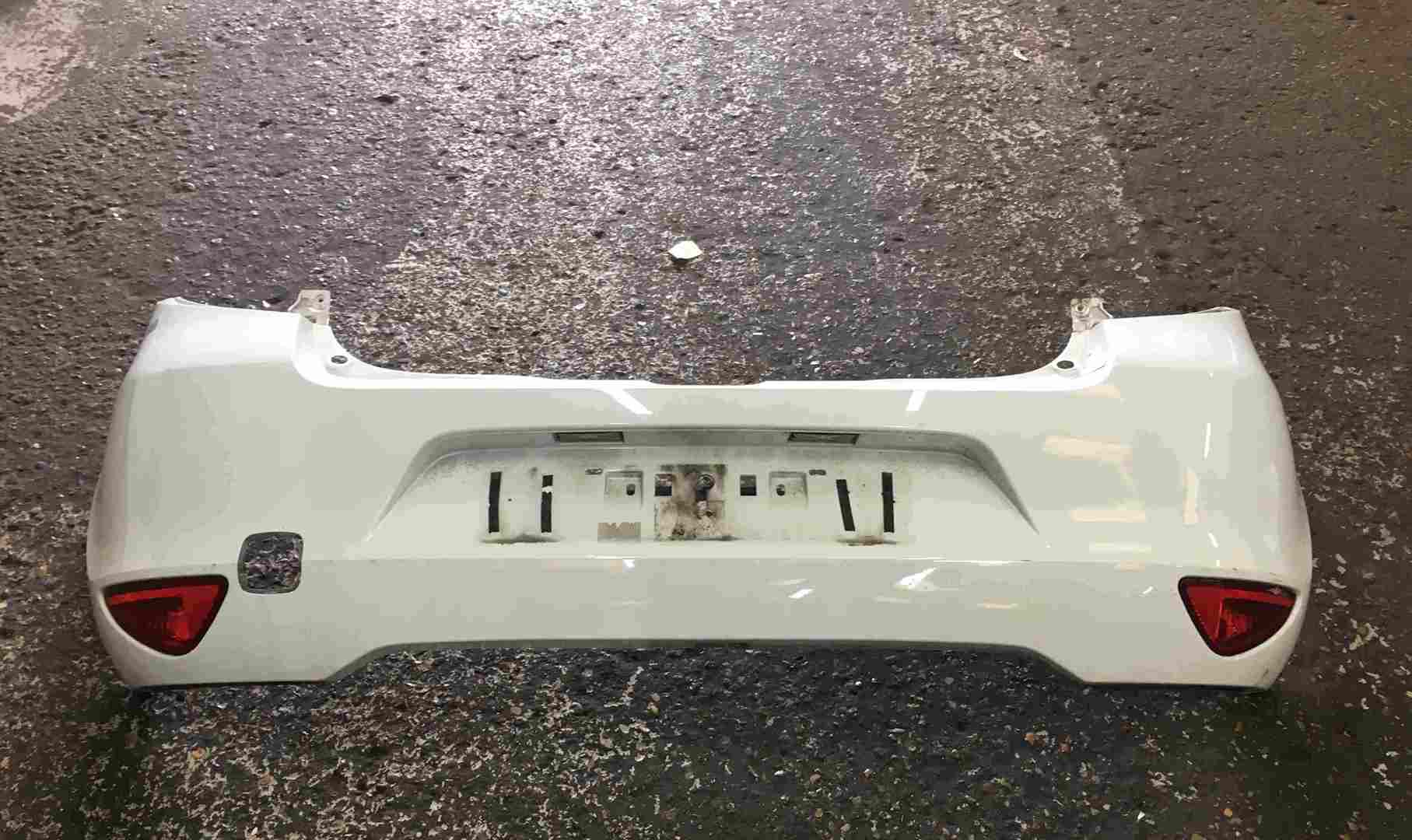 Renault Clio MK3 2009-2012 Rear Bumper White OV369 FACELIFT