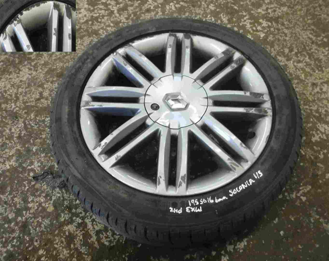 Renault Clio MK3 2009-2012 Solonia Alloy Wheel + Tyre 195 50 16 6mm Tread 3/5