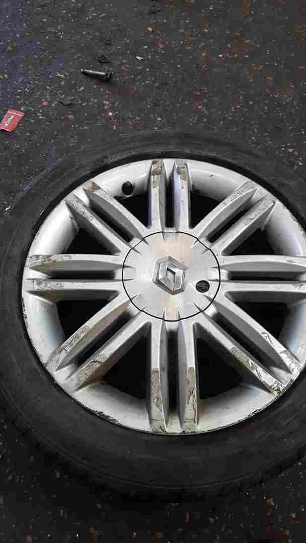 Thumb 2 Renault Clio MK3 2009-2012 Solonia Alloy Wheel No Tyre 2/5 2 