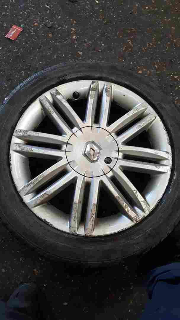 Thumb 7 Renault Clio MK3 2009-2012 Solonia Alloy Wheel No Tyre 2/5 2 