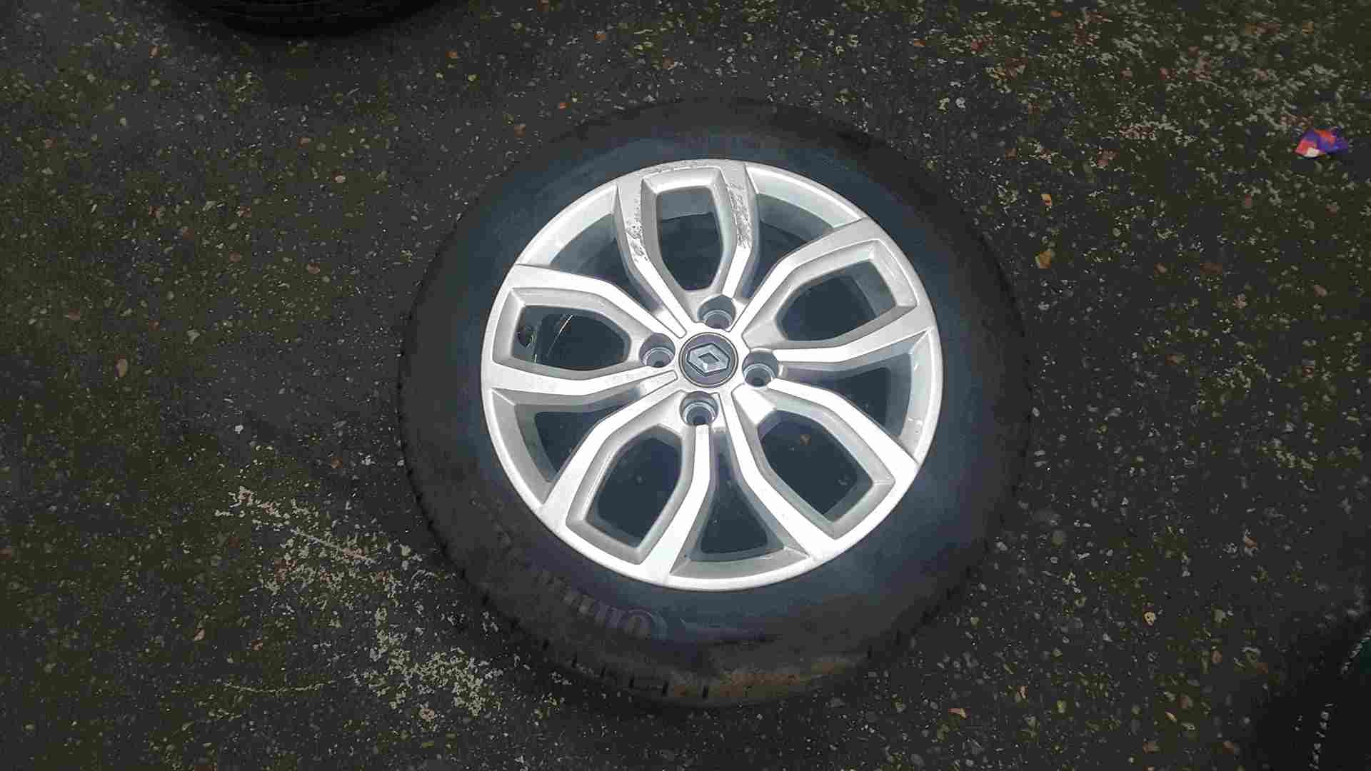Thumb 4 Renault Clio MK4 2012-2018 Pulsize Alloy Wheel 16inch + Tyre 195 55 16 7mm 4/5