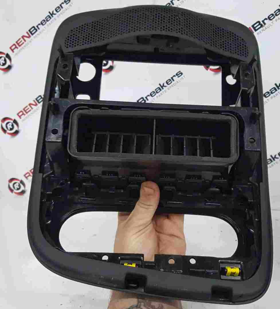 Thumb 2 Renault Clio MK4 2012-2019 Vent Centre Dashboard Surround Gloss Black Cd Trim