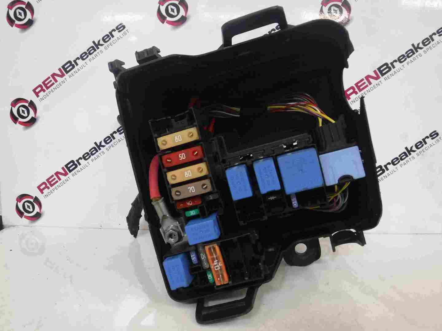 Renault Clio MK4 2013-2019 Automatic Fuse Box 243804185R