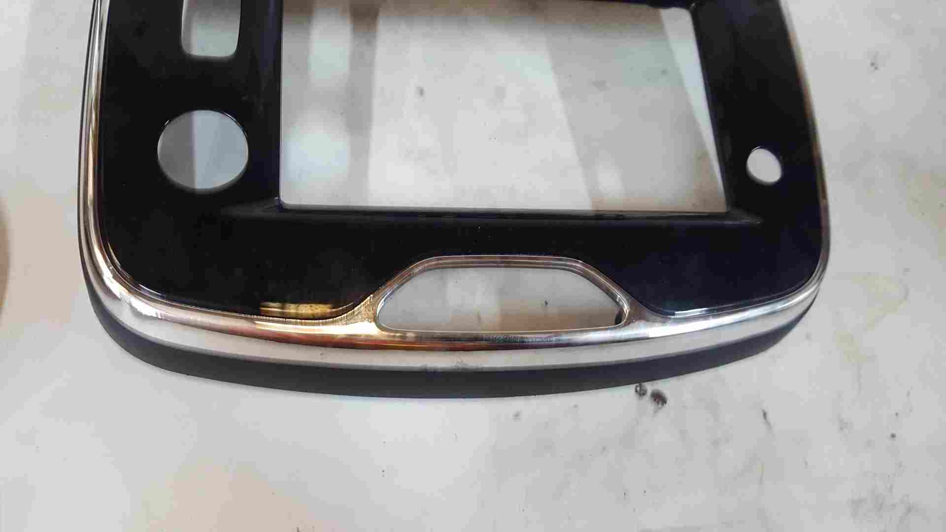 Renault Clio MK4 2013-2019 Centre Dashboard Heater Display Surround Chrome Black