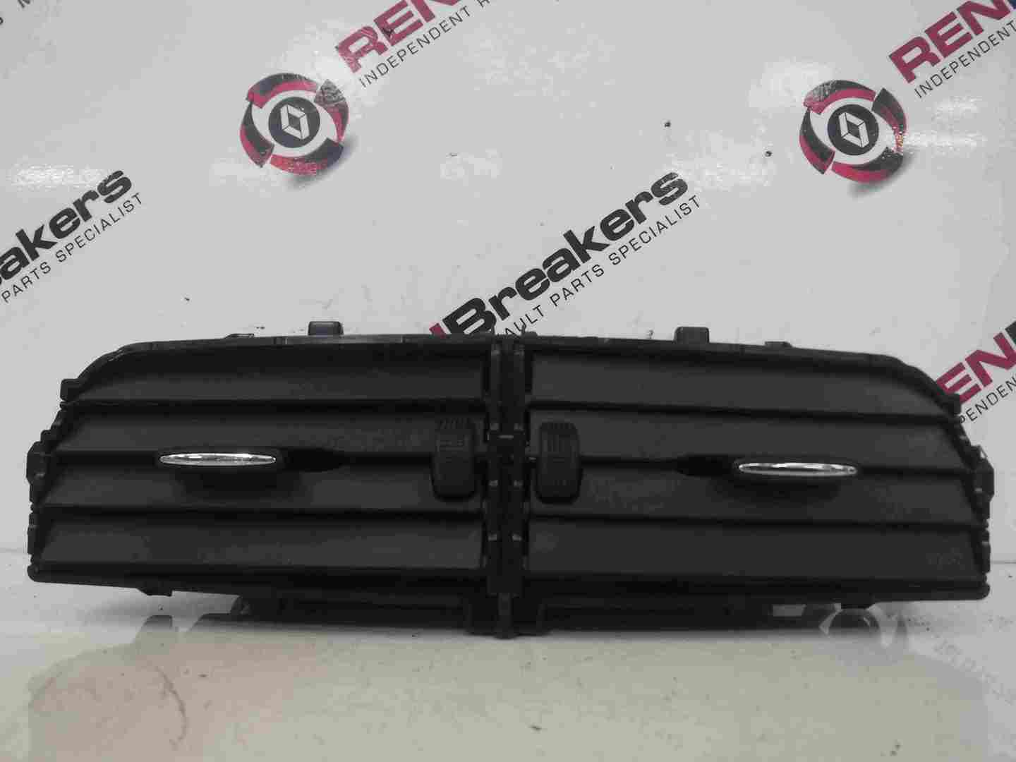Renault Clio MK4 2013-2019 Centre Heater Vent Panel 687508859R