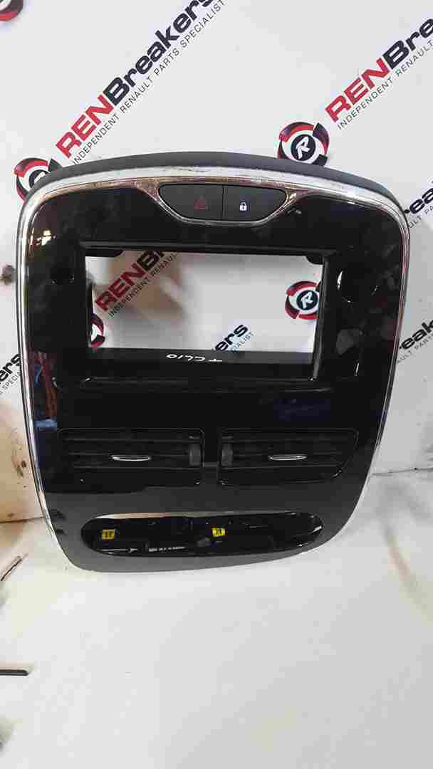 Thumb 3 Renault Clio MK4 2013-2019 Centre Vent Dashboard Heater Display Surround Chrome 