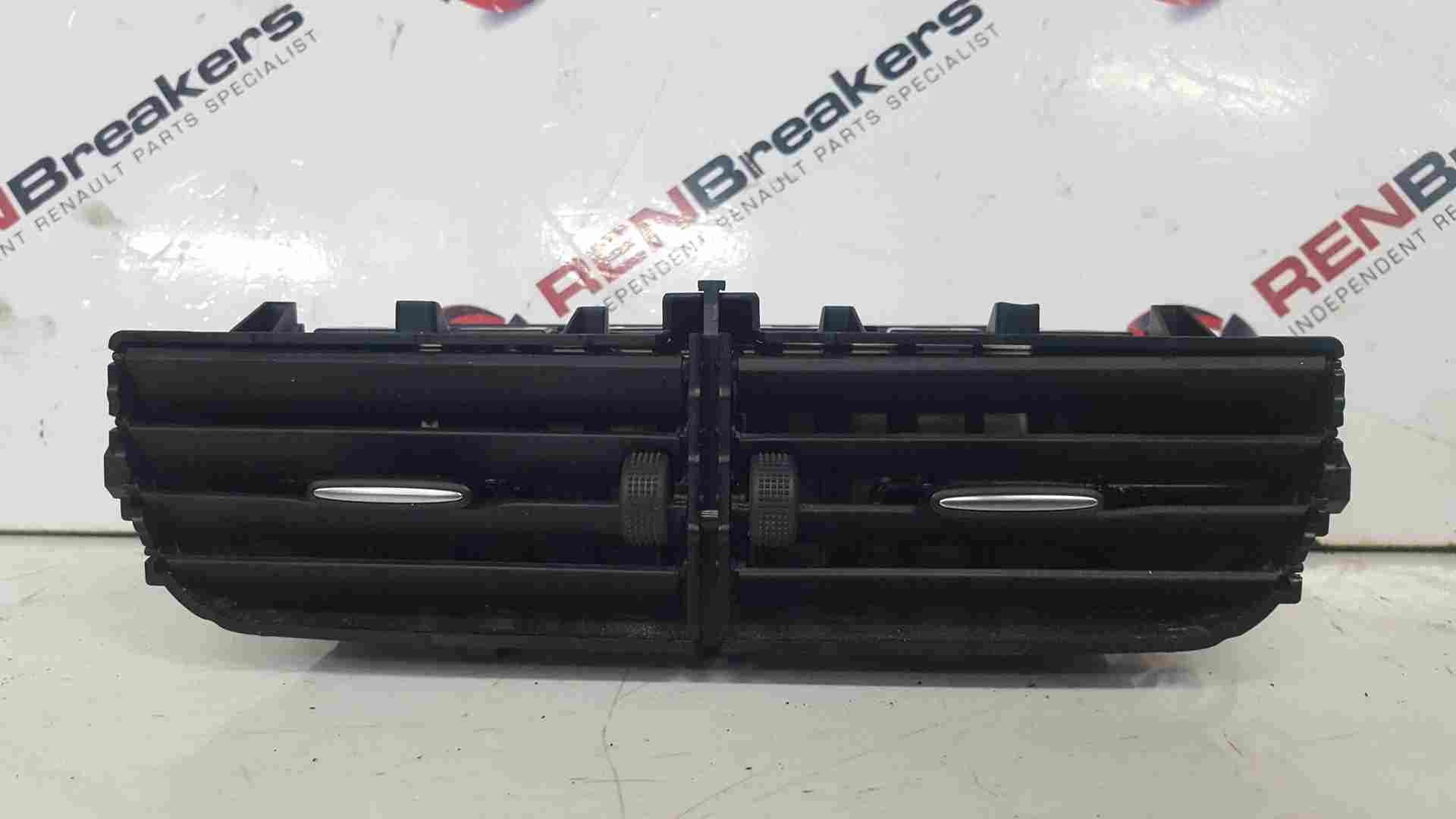 Thumb 5 Renault Clio MK4 2013-2019 Dashboard Centre Vent Vents 687507764R 687508859R